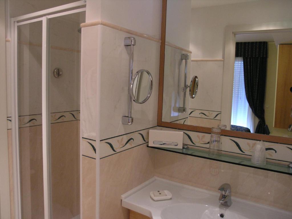 Executive One-Bedroom Apartment (2 Adults),40630162:JPEG