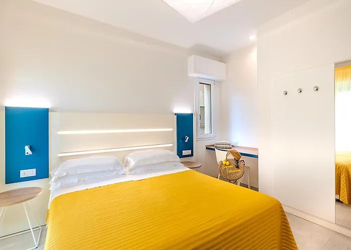 Albergo economico: Hotel Commodore